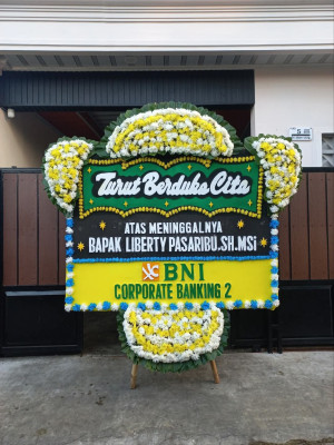 Papan Bunga Duka di Kowangan